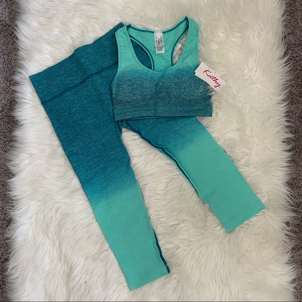 Mint green work out set